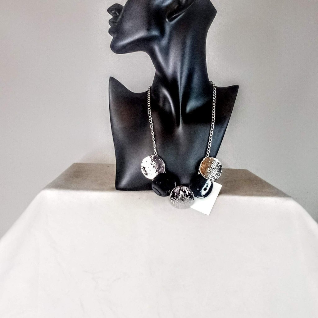 New Silver/Black Bubble Necklace